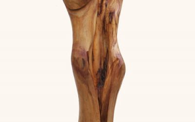Una nuova scultura in legno di ulivo